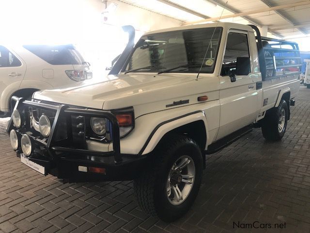 Used Toyota Landcruiser 4500 EFI S/C 4x4 | 2004 Landcruiser 4500 EFI S ...