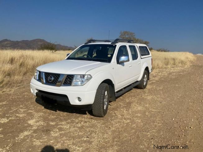 Nissan navara 2010