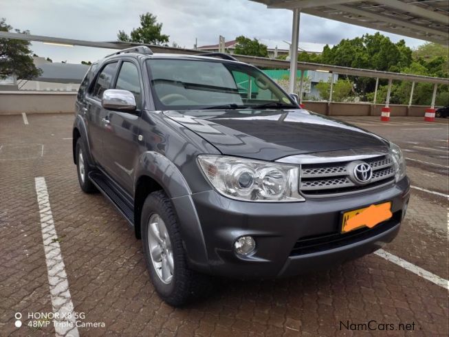 Used Toyota Fortuner 4.0L Automatic, petrol. | 2010 Fortuner 4.0L ...