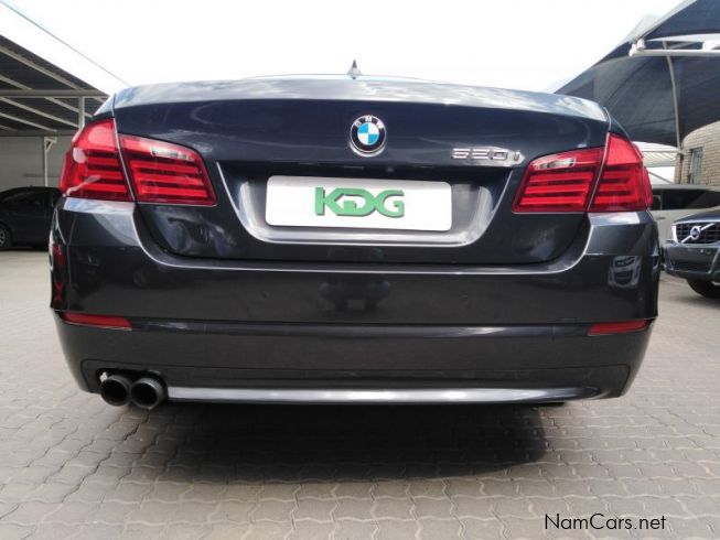 Bmw 520i 2011