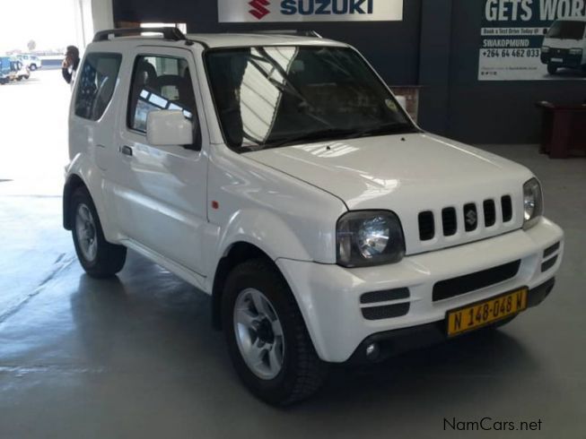 Suzuki jimny 2011