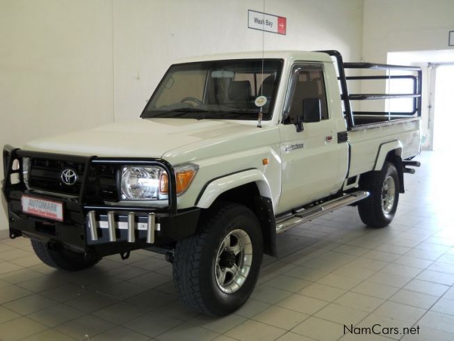 Used Toyota Land Cruiser | 2011 Land Cruiser for sale | Walvis Bay ...