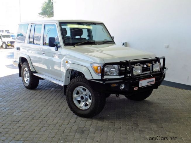 Toyota land cruiser lx