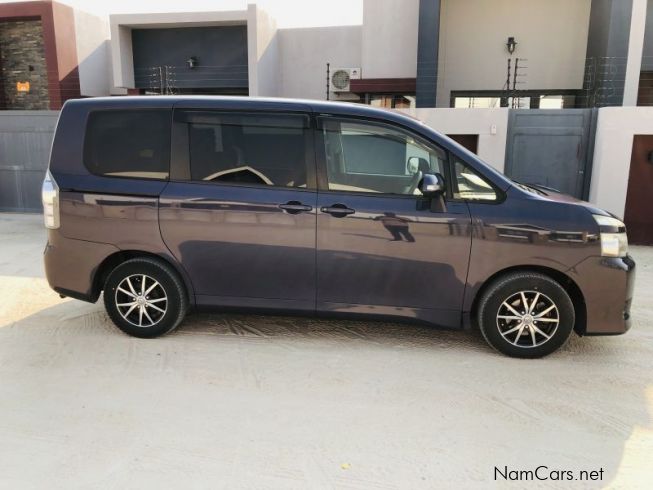 Used Toyota Voxy | 2012 Voxy For Sale | Oshakati Toyota Voxy Sales ...