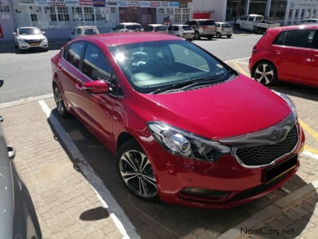 Капот cerato 2