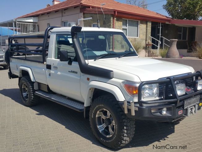 Used Toyota Landcruiser | 2013 Landcruiser for sale | Windhoek Toyota ...