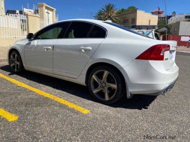 Used Volvo S60 D5 R-Design Geartronic | 2013 S60 D5 R-Design Geartronic ...