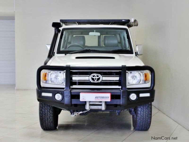 Toyota land cruiser lx