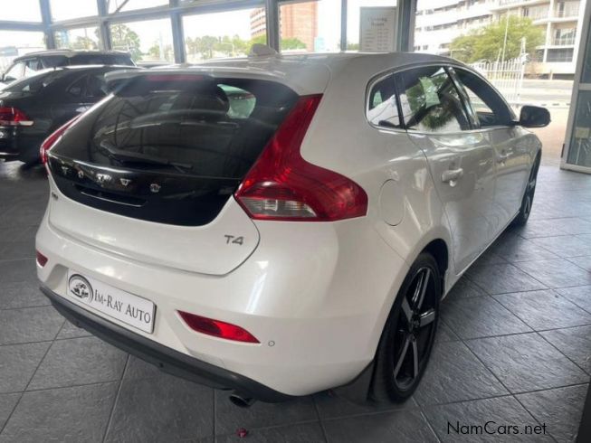 Used Volvo V40 T4 Excel Powershift | 2014 V40 T4 Excel Powershift for ...