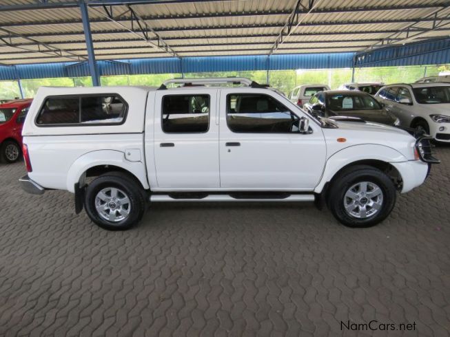 Used Nissan NP300 2.5 D/CAB 4X4 | 2015 NP300 2.5 D/CAB 4X4 for sale ...