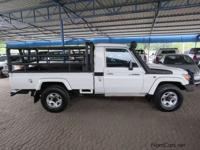 Used Toyota LANDCRUISER 4.5 V8 DIESEL | 2015 LANDCRUISER 4.5 V8 DIESEL ...