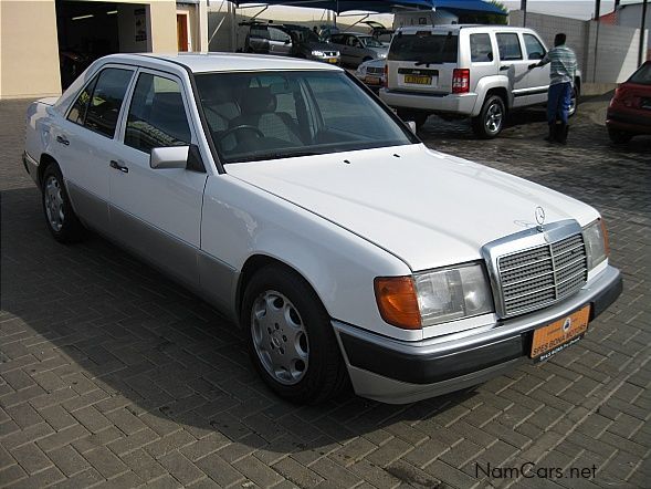 Used Mercedes-Benz 200E | 1992 200E for sale | Windhoek Mercedes-Benz ...