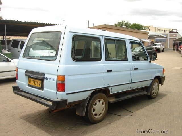 Toyota venture panel hot sale van for sale