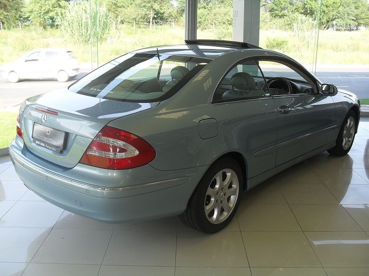 Mercedes-Benz CLK 320 COUPE A/T in Namibia