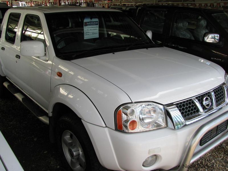 cars h body H/BODY D/C 2.4  D/C 2004 Nissan sale Used  2.4 H/BODY for