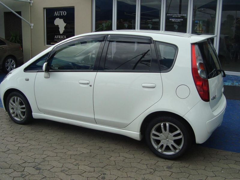 Mitsubishi Colt in Namibia