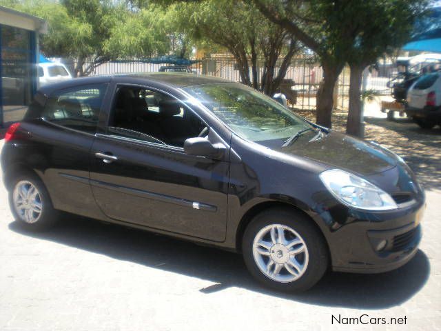 Used Renault Clio with 3 doors for sale 