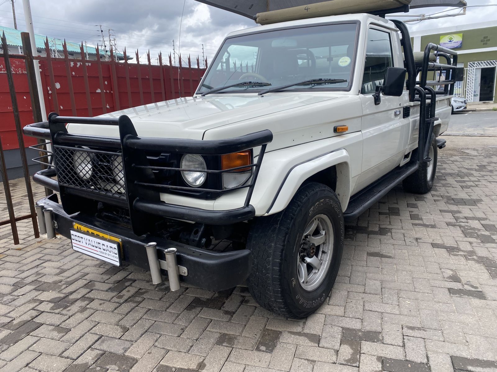 Toyota Land Cruiser 4.5 EFI Scab 4x4 in Namibia