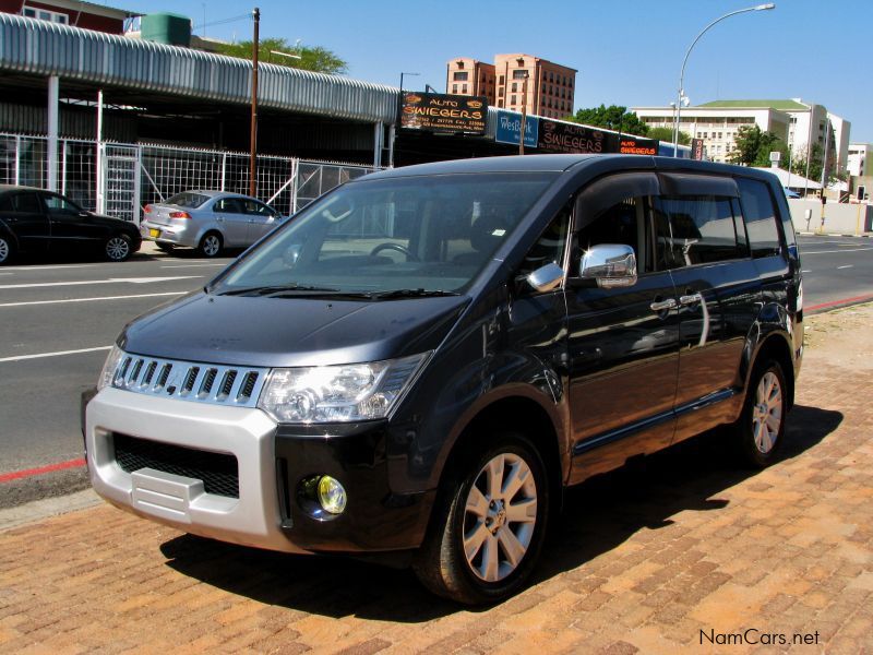 Delica mitsubishi 2008