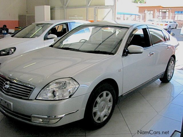 nissan teana 2.3 v6