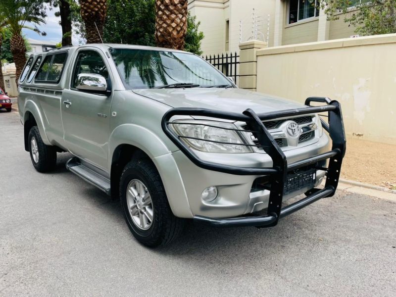 Toyota Hilux 2.7 Vvti in Namibia