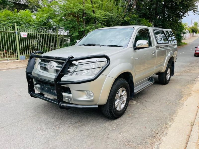 Toyota Hilux 2.7 Vvti in Namibia