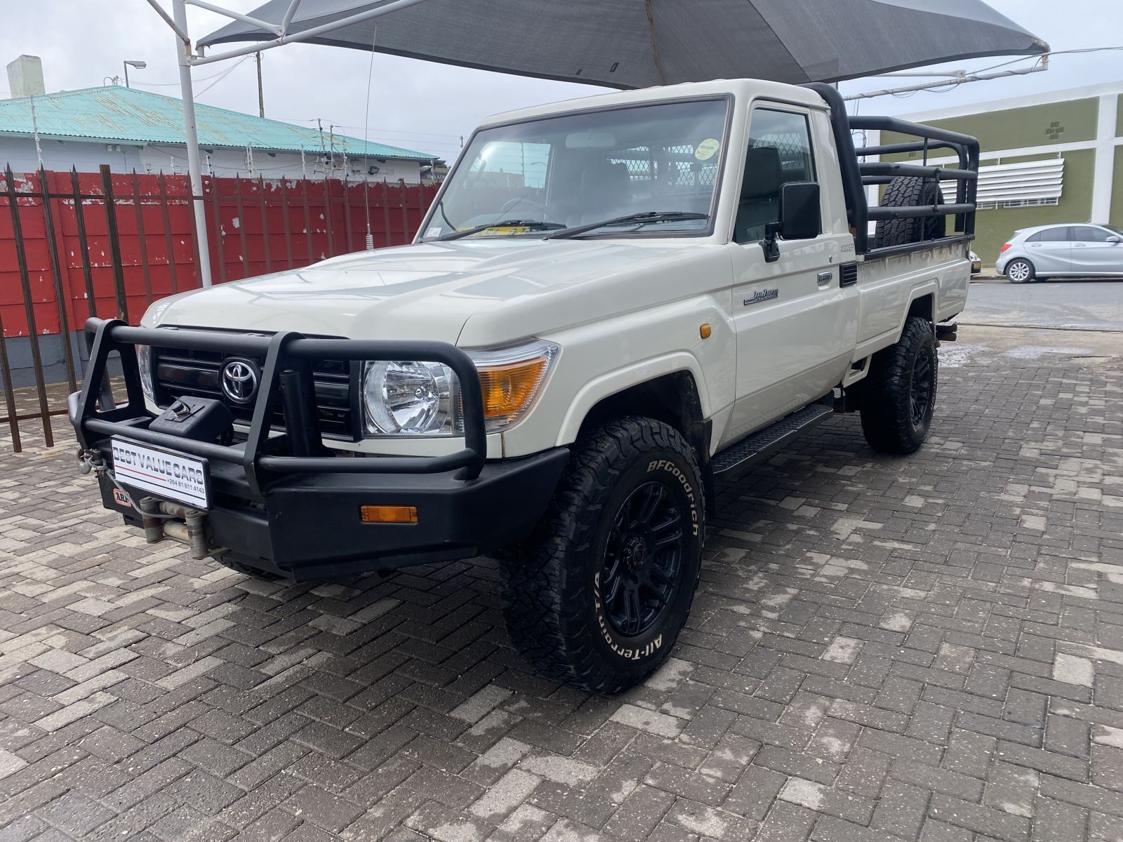 Toyota Land Cruiser 4.5 EFI Scab 4x4 in Namibia