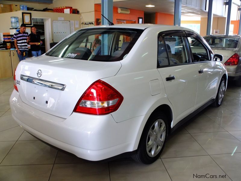 Nissan tiida elegance