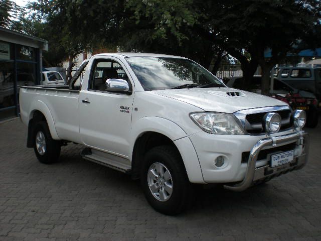 Used Toyota Hilux 3.0 D4D Raider 4x4 | 2009 Hilux 3.0 D4D Raider 4x4