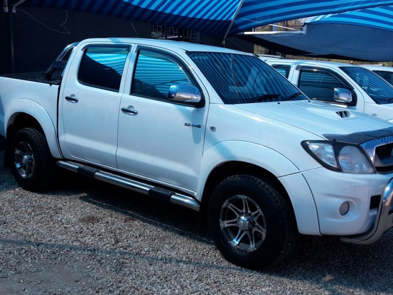 Toyota HILUX D4D LEGEND 40 in Namibia