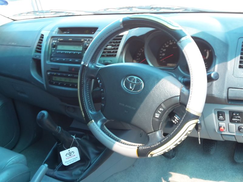 Toyota HILUX D4D LEGEND 40 in Namibia