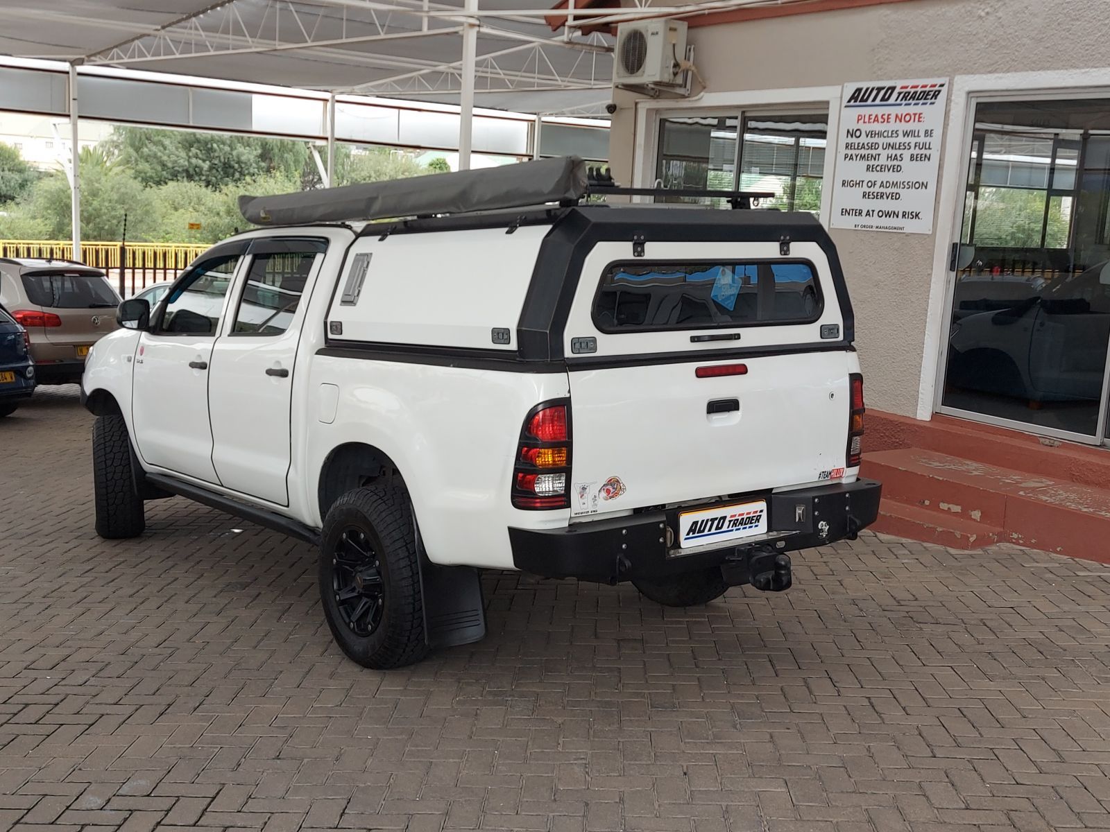 Toyota Hilux D4D SRX in Namibia