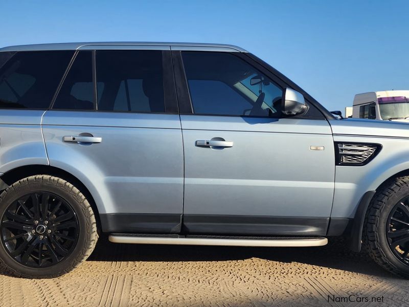 Land Rover Range Rover Sport 3.0D HSE LUX in Namibia