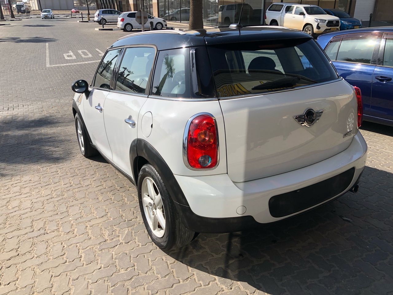 Mini Cooper  Crossover Base in Namibia