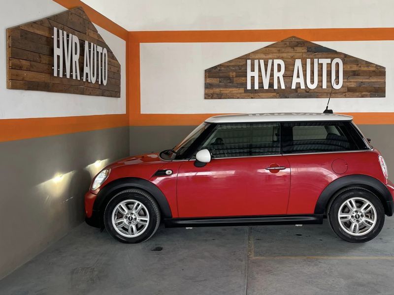 Mini Cooper 1.6l R56 A/T (Import) in Namibia