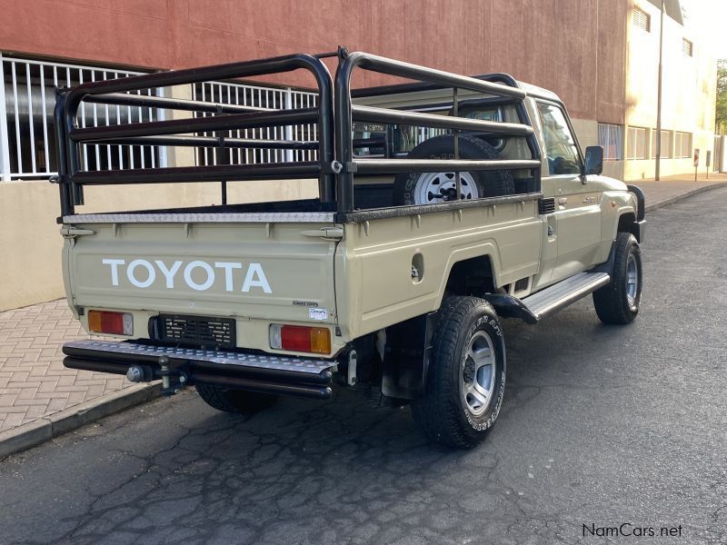 Used Toyota Land Cruiser 4,2 diesel scab | 2012 Land Cruiser 4,2 diesel ...