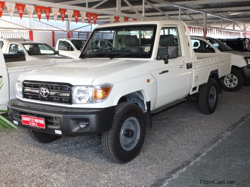 Used Toyota Land Cruiser V6 | 2012 Land Cruiser V6 for sale | Windhoek ...