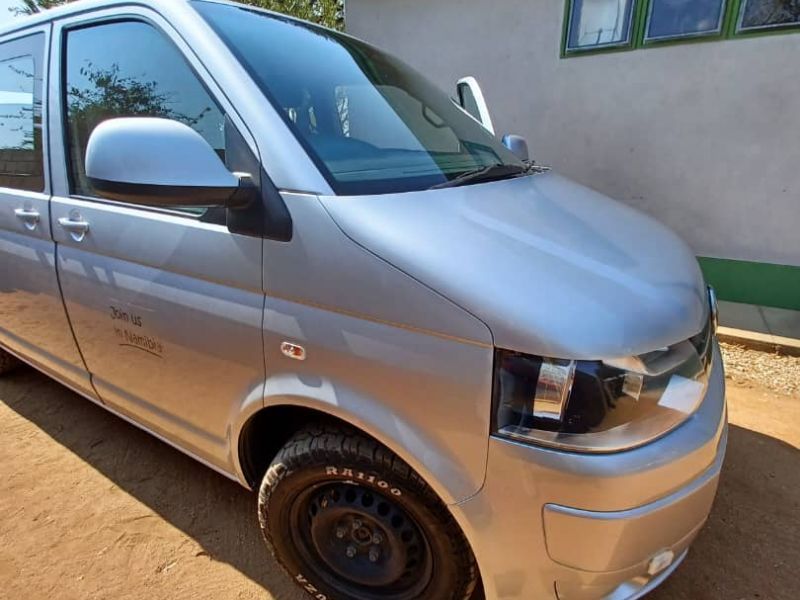 Volkswagen T5 2l TDI in Namibia