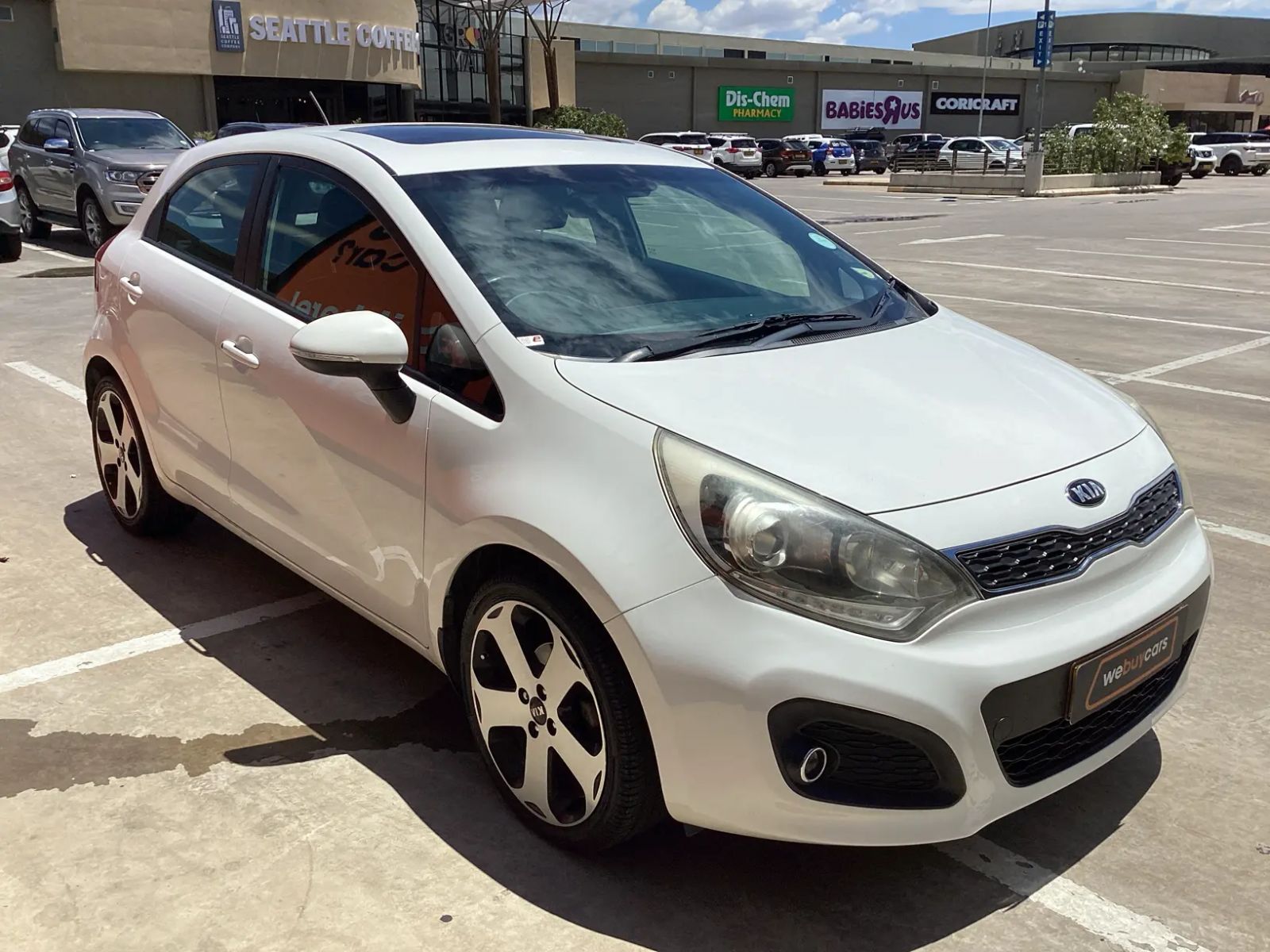 Kia RIO 1.4 TEC 5-Door in Namibia