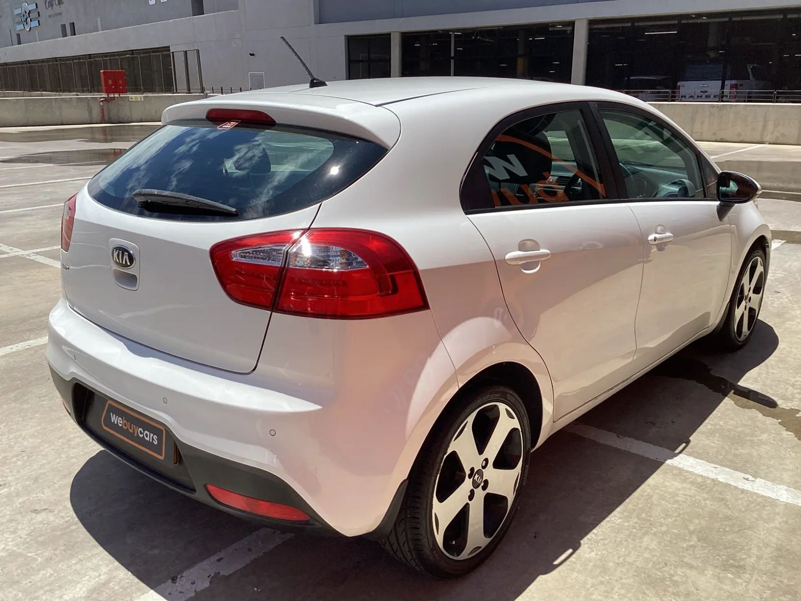 Kia RIO 1.4 TEC 5-Door in Namibia