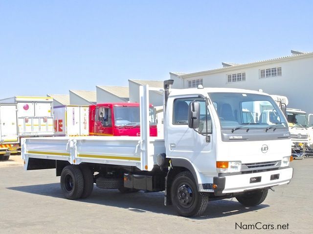 UD 40 L Dropside in Namibia