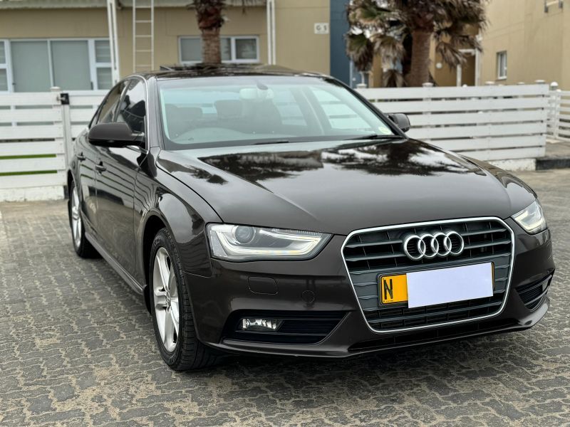 Audi A4 1.8 tfsi in Namibia