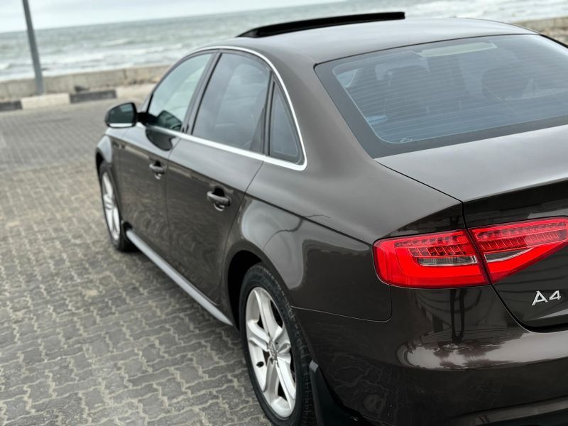 Audi A4 1.8 tfsi in Namibia