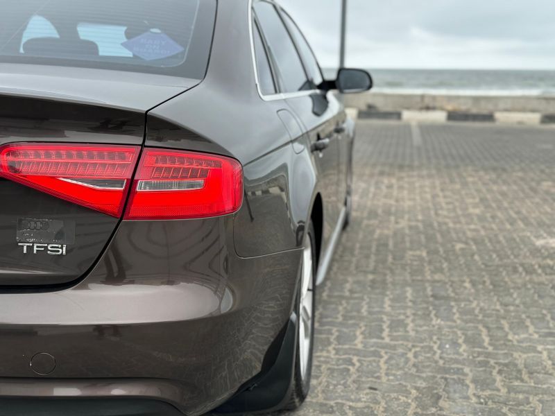 Audi A4 1.8 tfsi in Namibia