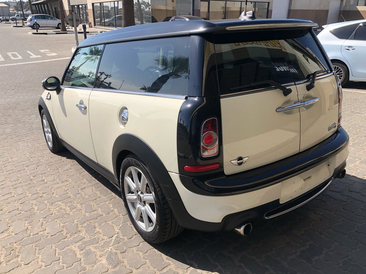 Mini Cooper s  1.6 Turbo in Namibia