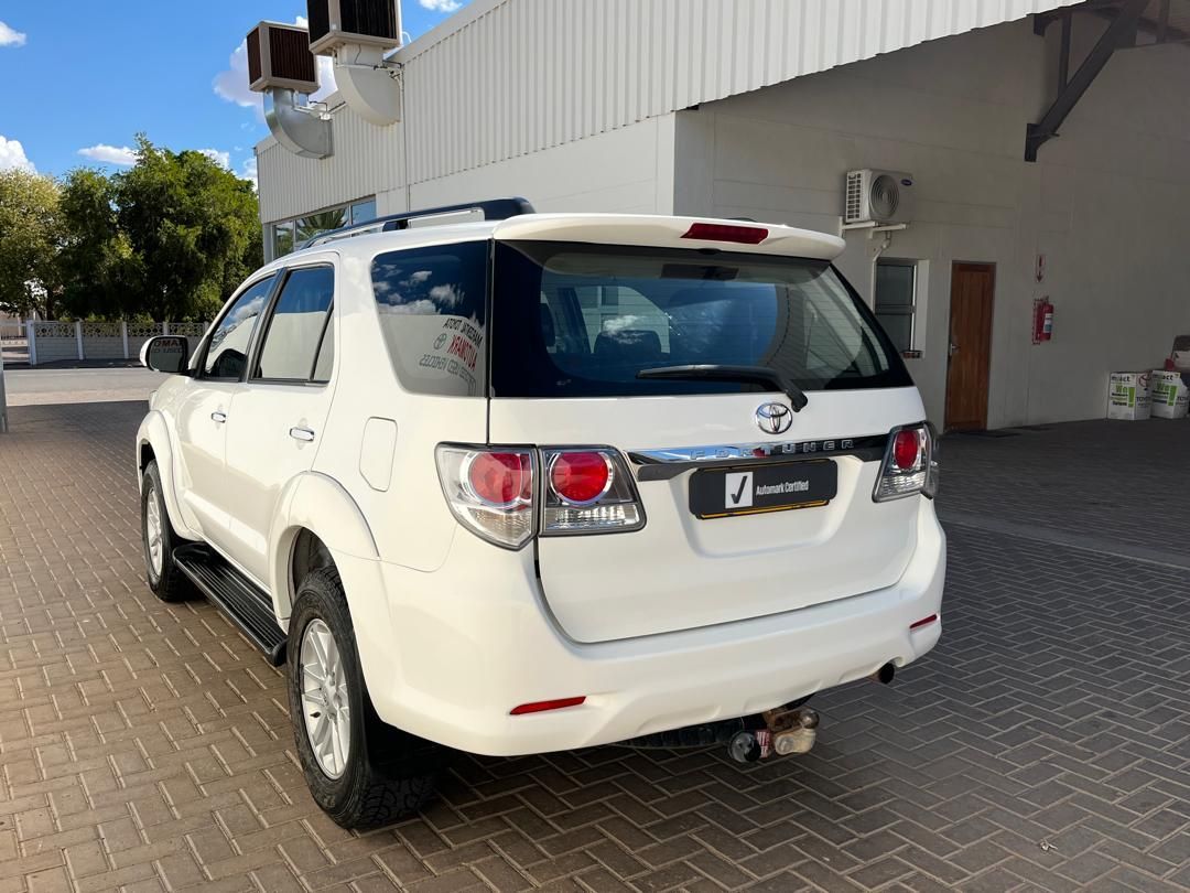 Toyota Fortuner 2.5 D-4D RB MT in Namibia