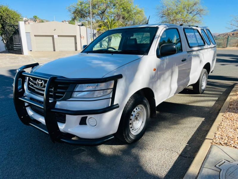 Toyota Hilux Vvti 2.0 in Namibia