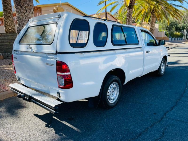 Toyota Hilux Vvti 2.0 in Namibia