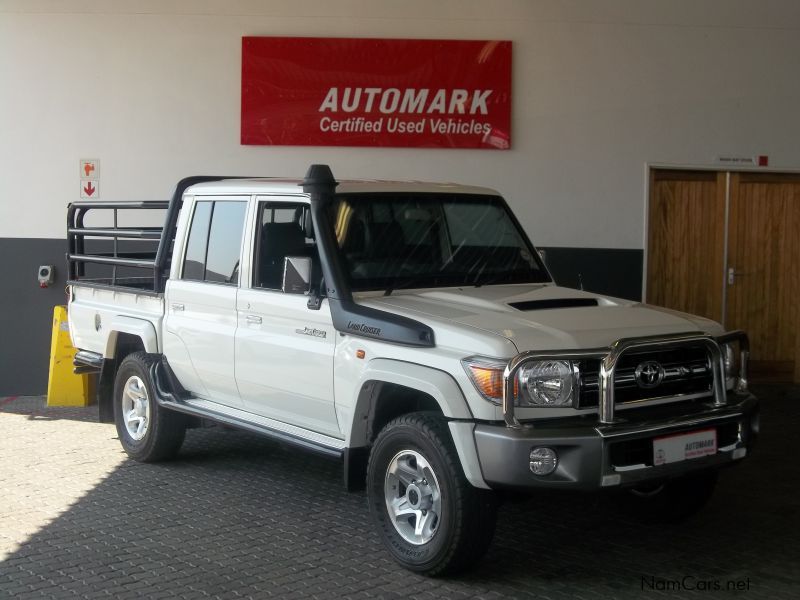 Used Toyota LAND CRUISER V8 | 2014 LAND CRUISER V8 for sale | Windhoek ...