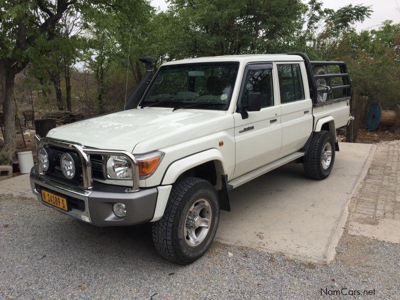 Used Toyota Land Cruiser v6 double cab | 2014 Land Cruiser v6 double ...